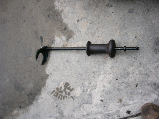 Bmw drive shaft tool